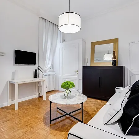 New Sistina - Your Italian Holidays Appartement *